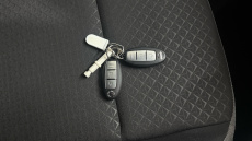 Nissan Juke 1.0 DiG-T 114 N-Connecta 5dr Petrol Hatchback